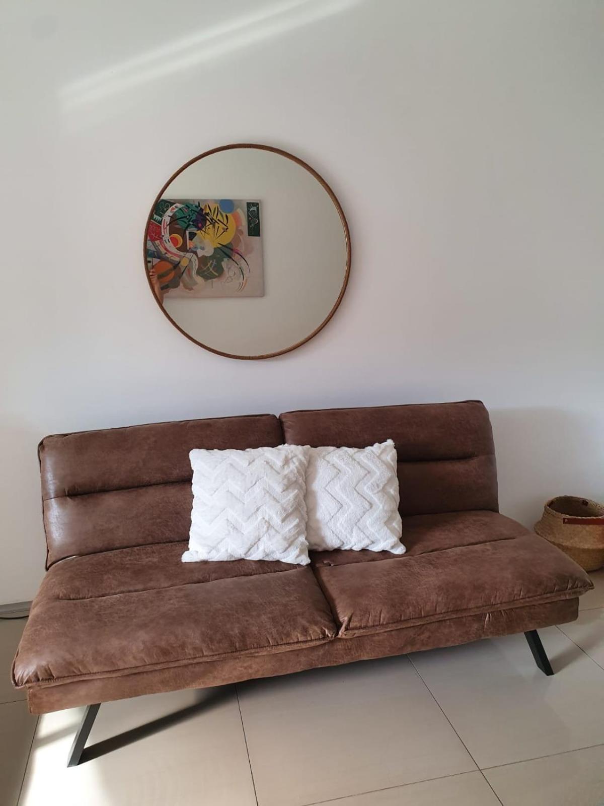 Monoambiente Super Amplio Y Comodo, Ideal Para Explorar La Ciudad Buenos Aires Zewnętrze zdjęcie